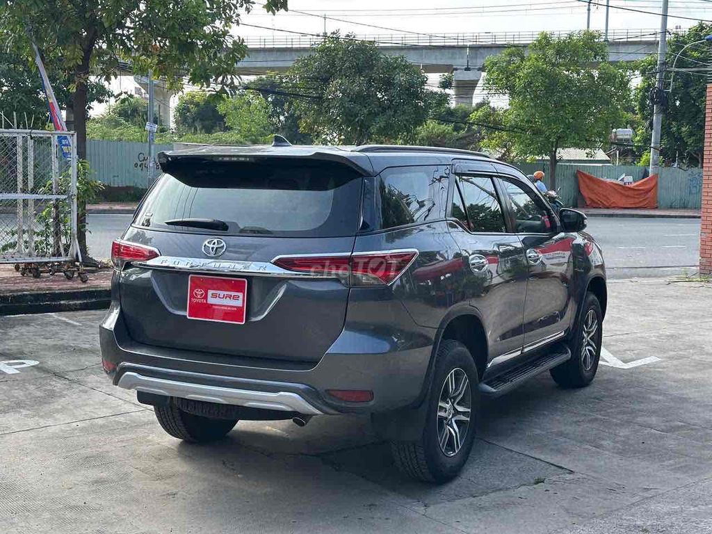 Toyota Fortuner 2017 2.7V 4x2 - máy xăng. Mua bán Ô tô tại Thành phố Thủ Đức Tp Hồ Chí Minh được đăng bởi Thùy Phương Toyota hình 3