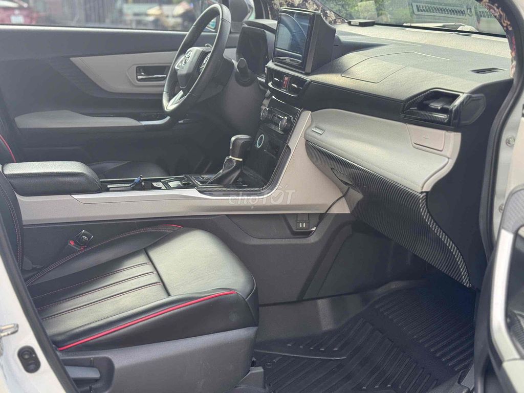 Bán Veloz Cross CVT TOP đời 2023 hỗ trợ bank. Mua bán Ô tô tại Thành phố Thủ Đức Tp Hồ Chí Minh được đăng bởi Hoàng Gia Auto hình 7