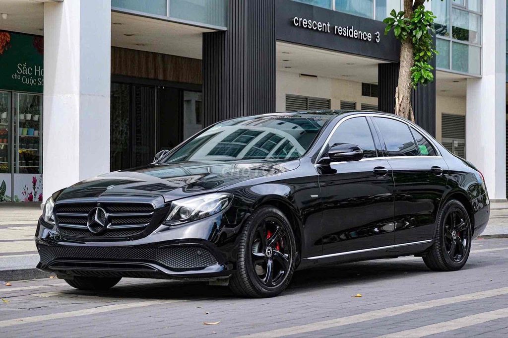 Mercedes-Benz E200 Sport 2019 Đen. Mua bán Ô tô tại Quận 7 Tp Hồ Chí Minh được đăng bởi Hoàng Anh Tuấn hình 3