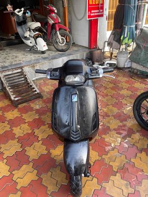Vespa sprint 125 2014. Mua bán Xe máy tại Quận 12 Tp Hồ Chí Minh được đăng bởi Ngọc Hiếu