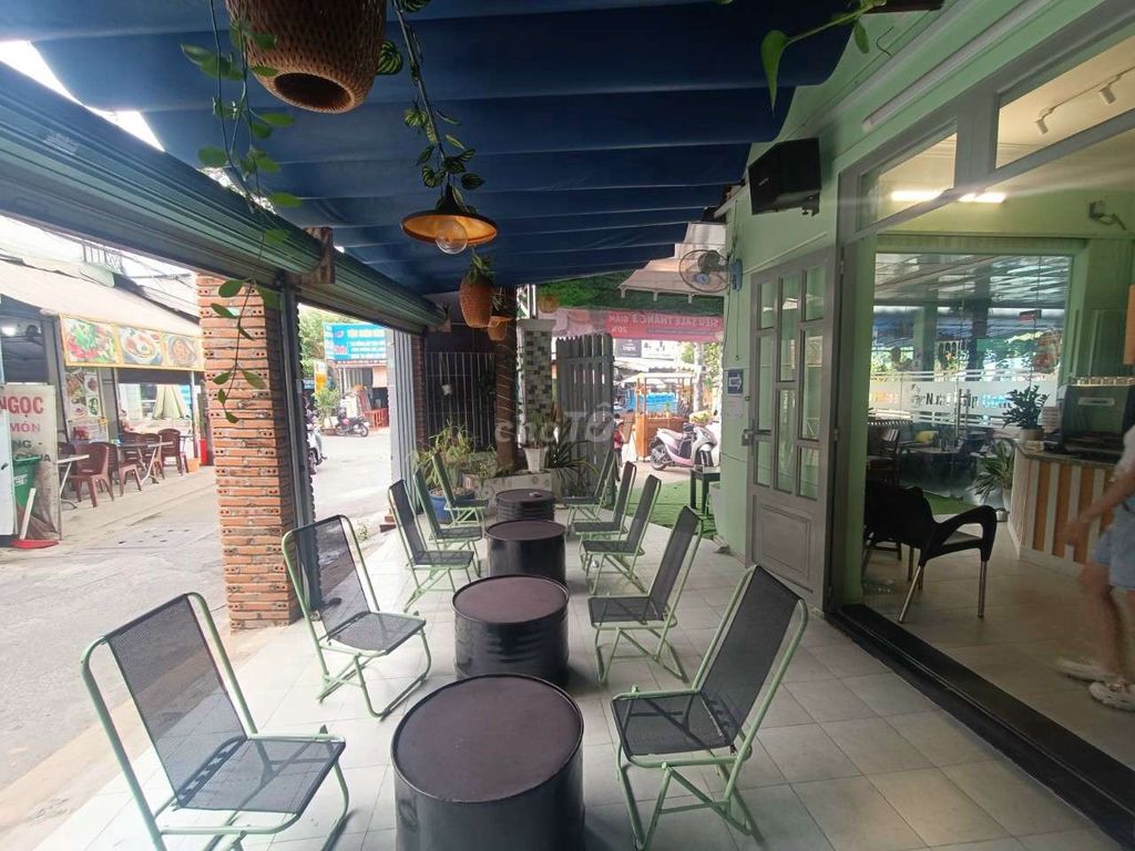 Sang quán cafe Tây Thạnh Tân Phú mặt bằng 2 mặt tiền đẹp chỉ 6 triệu
