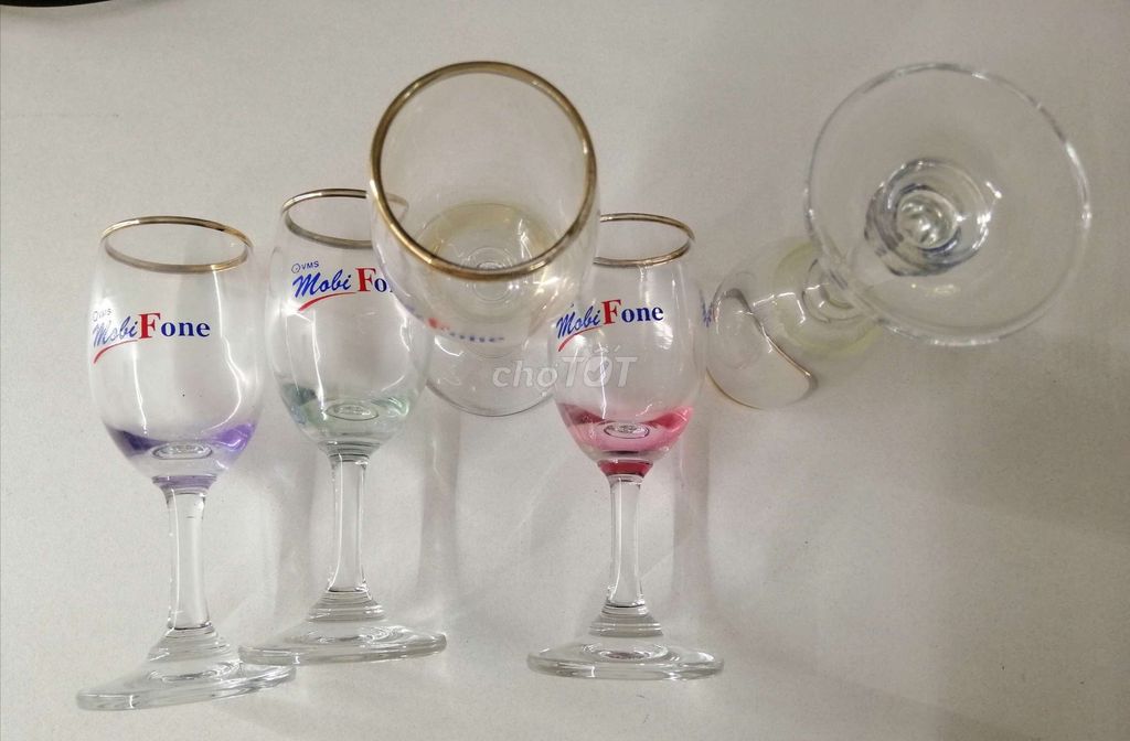 Combo 5 ly rượu MobiFone Thủy tinh. Mua bán Dụng cụ nhà bếp tại Quận 10 Tp Hồ Chí Minh được đăng bởi Ánh Ngọc hình 1