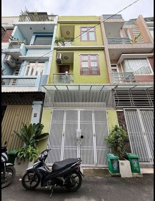 Rent · 4 bd · 56 м² · Thành phố Thủ Đức, ул. Đường Quốc lộ 13