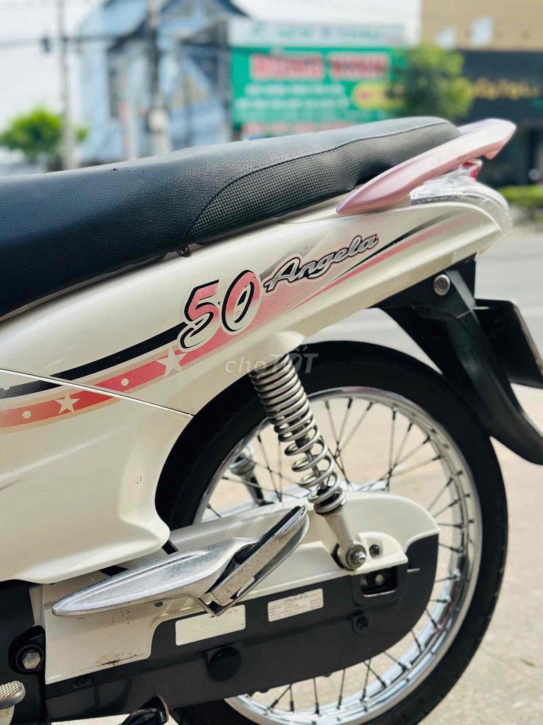 SYM Angela 50 Trắng hồng. Mua bán Xe máy tại Thành phố Thuận An Bình Dương được đăng bởi Quân Anh Phạm hình 3