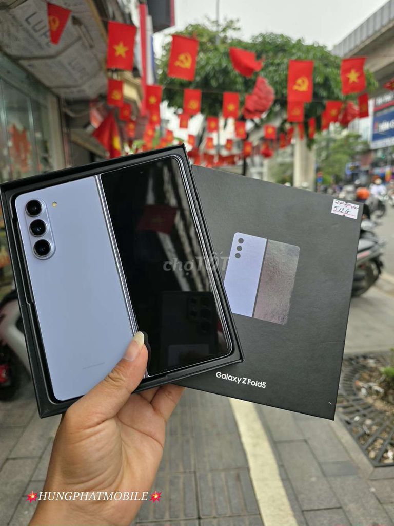 Z FOLD5-5G BẢN RAM 12/512G SSVN 2 SIM VẬT LÝ FUBOX. Mua bán Điện thoại tại Quận Đống Đa Hà Nội được đăng bởi HƯNG PHÁT Mobile hình 1