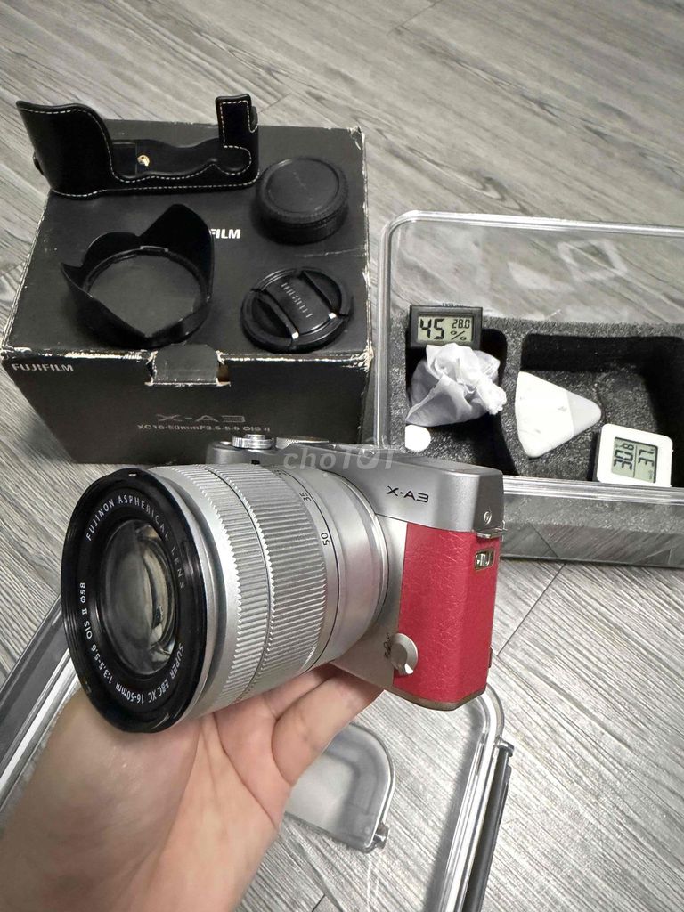 Máy ảnh Fujifilm X-A3 Bạc, Đỏ. Mua bán Máy ảnh, Máy quay tại Quận 8 Tp Hồ Chí Minh được đăng bởi Tran Minh hình 1
