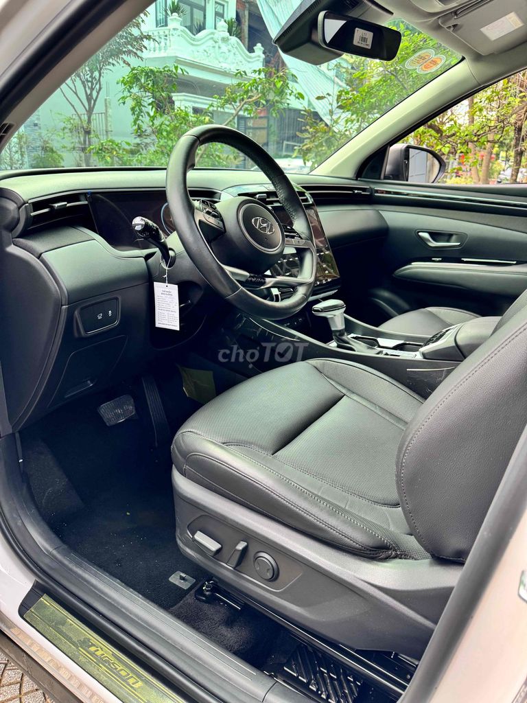 Hyundai Tucson 2023 2.0 AT Đặc biệt - 49900 km. Mua bán Ô tô tại Quận Ngũ Hành Sơn Đà Nẵng được đăng bởi Vinh hình 6