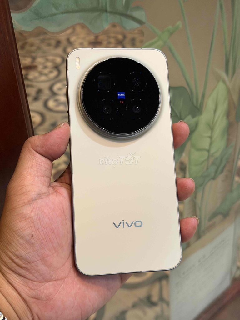 Vivo X300 Pro 12GB 256GB Trắng 98%. Mua bán Điện thoại tại Quận Hoàng Mai Hà Nội được đăng bởi Bui Gia Trong hình 1