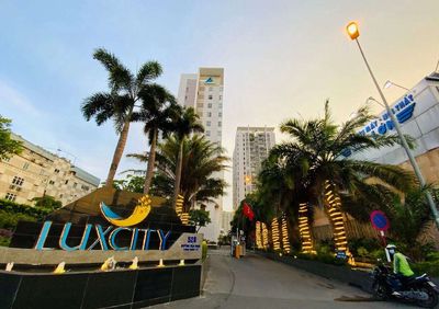 CHO THUÊ 02 CĂN 2PN - LUXCITY Q7, 10 - 12TR ( THƯƠNG LƯỢNG)
