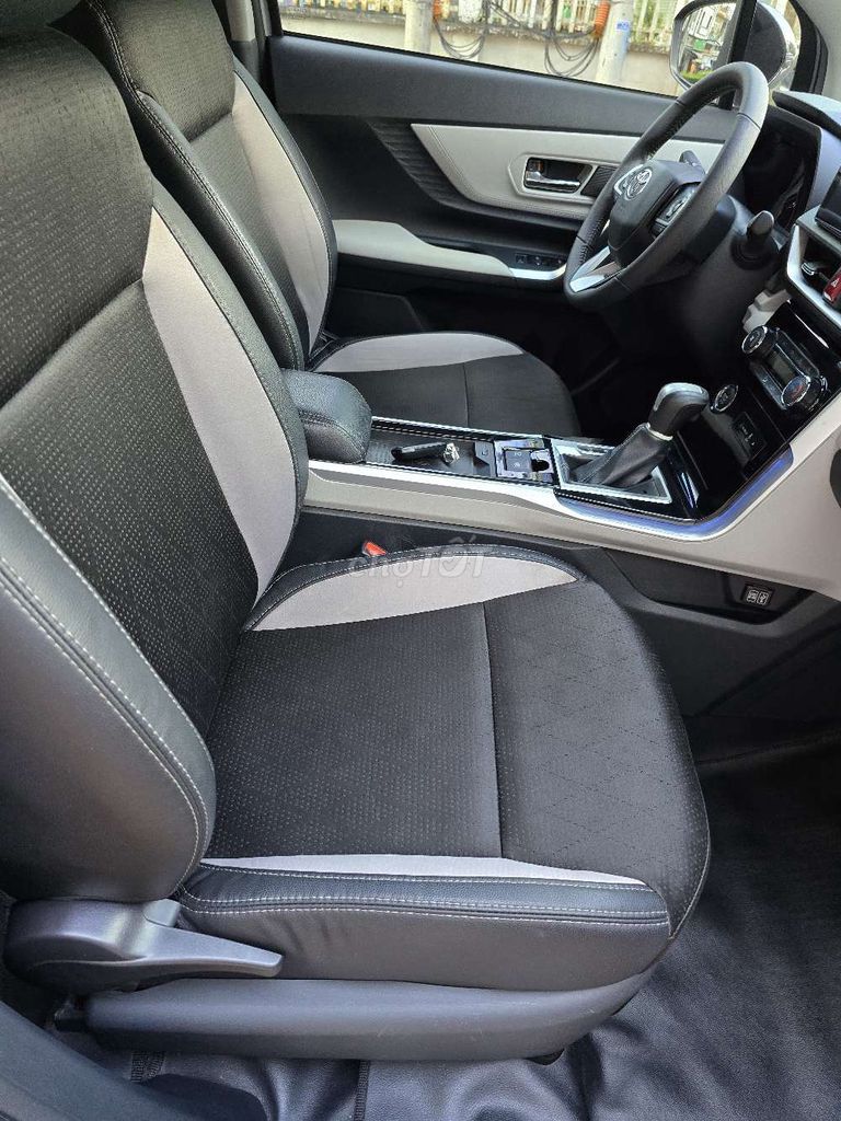 Toyota Veloz Cross 2022 CVT Top - cực mới. Mua bán Ô tô tại Thành phố Vị Thanh Hậu Giang được đăng bởi SALON Ô TÔ HƯNG HẬU GIANG hình 13