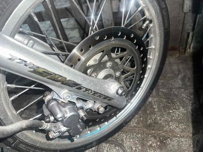 Cặp bánh xe CDN Kim loại Bạc