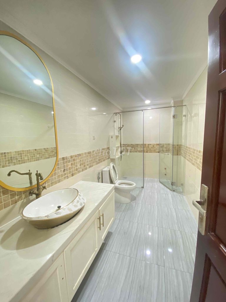 Biệt góc 2 mặt tiền Khu Tên Lửa, gần Aeon Mall Bình Tân