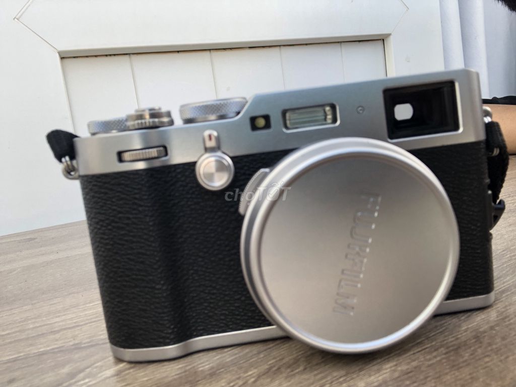Máy ảnh Fujifilm X100F Bạc đen. Mua bán Máy ảnh, Máy quay tại Thành phố Vũng Tàu Bà Rịa - Vũng Tàu được đăng bởi Kai Soul hình 1