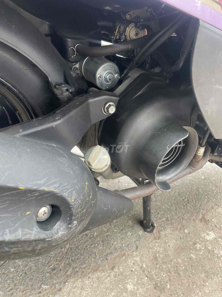 Yamaha Cuxi màu Tím 4000 km. Mua bán Xe máy tại Quận Thanh Xuân Hà Nội được đăng bởi Canhky hình 10