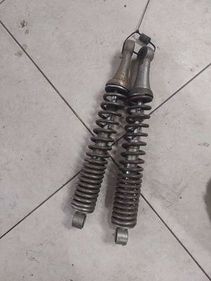 Cần bán ít phụ tùng xe. Mua bán Phụ tùng xe tại Quận Liên Chiểu Đà Nẵng được đăng bởi anh quoc