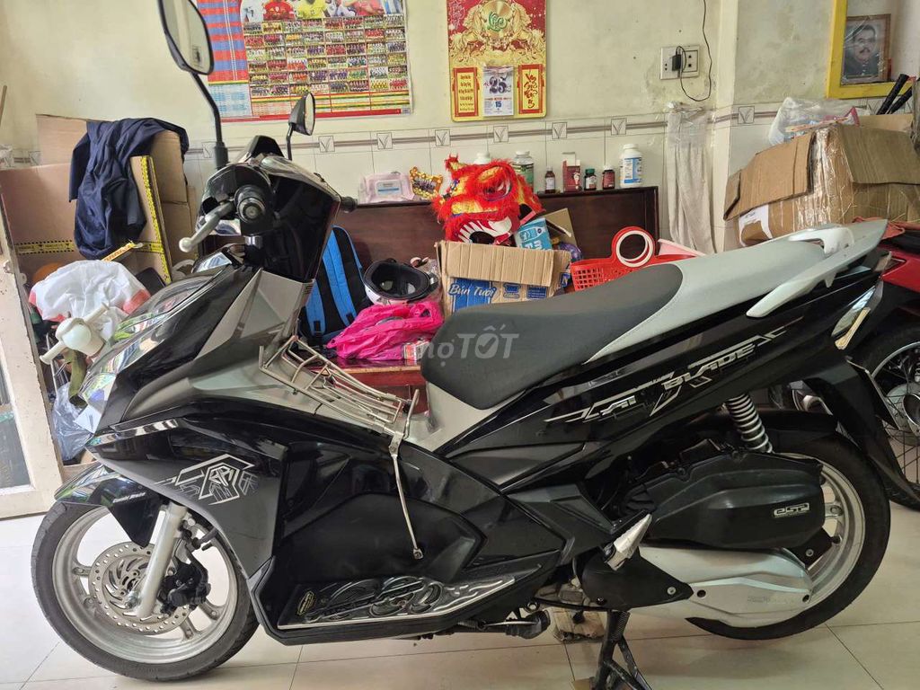Honda Air Blade 2019, документы на владельца, номер Хошимина