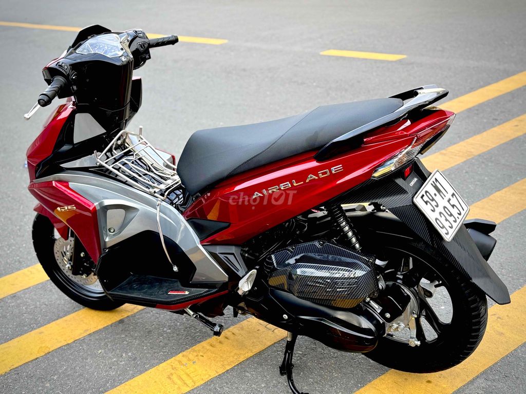 Airblade 125 mẫu 2017 khoá smakey 9chủ máy zin100%. Mua bán Xe máy tại Quận 11 Tp Hồ Chí Minh được đăng bởi CỬA HÀNG CHUYÊN GÓP NỢ XẤU hình 6