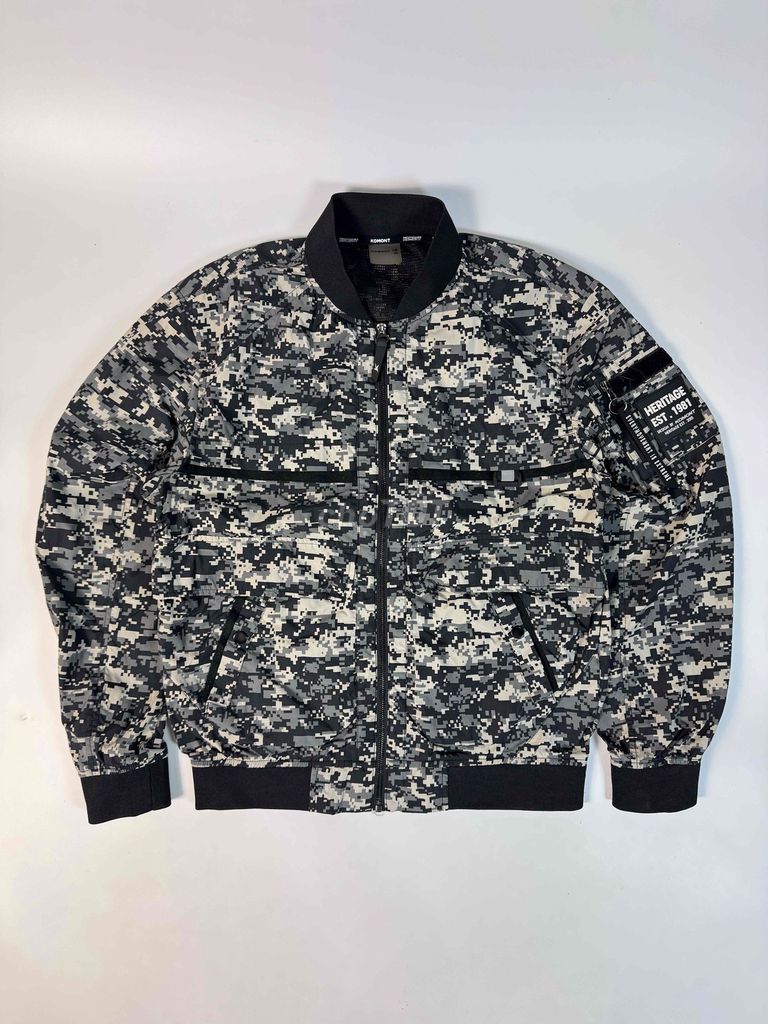 Áo khoác bomber Komont chính hãng. Mua bán Quần áo tại Quận Thanh Khê Đà Nẵng được đăng bởi Vincent2hand Đà Nẵng hình 1