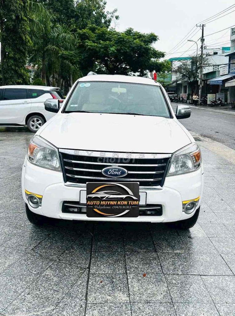 Ford Everest 2012 Dầu 7 chỗ Trắng. Mua bán Ô tô tại Thành phố Pleiku Gia Lai được đăng bởi Huynh kontum hình 1