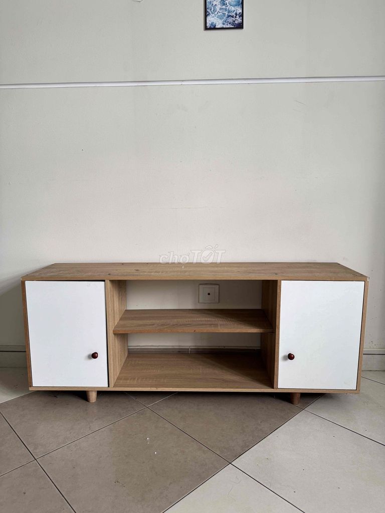 Kệ tủ gỗ MDF vân gỗ, trắng. Mua bán Tủ, kệ gia đình tại Quận Tân Bình Tp Hồ Chí Minh được đăng bởi Nguyễn Công Tuấn hình 1