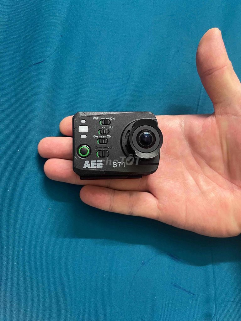 Camera hành trình AEE S71T Đen Trung Quốc. Mua bán Máy ảnh, Máy quay tại Huyện Thanh Trì Hà Nội được đăng bởi Đăng Dương hình 1