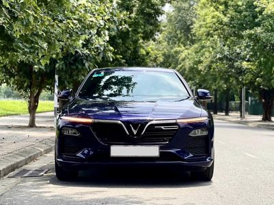 Bán rẻ VinFast Lux A2.0TURBO ĐK2020 Zin AZ như mới