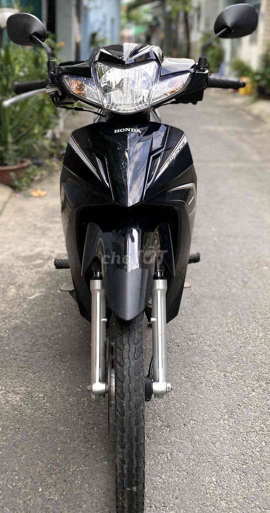 honda blade 110cc 2016 thắng đĩa máy zin xe đẹp💥💥. Mua bán Xe máy tại Quận Tân Phú Tp Hồ Chí Minh được đăng bởi Thảo vy hình 1