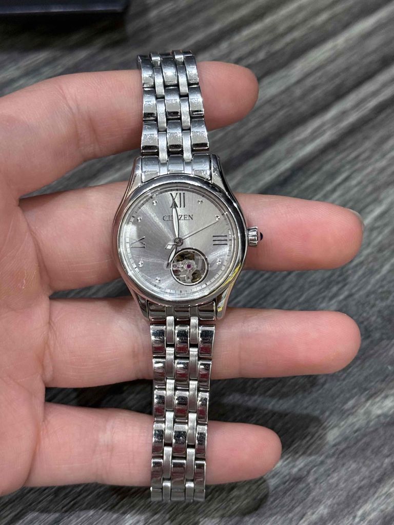 Đồng hồ Citizen PR1040-88A Nữ Automatic Bạc. Mua bán Đồng hồ tại Quận 8 Tp Hồ Chí Minh được đăng bởi Thư Ko Nhã hình 1
