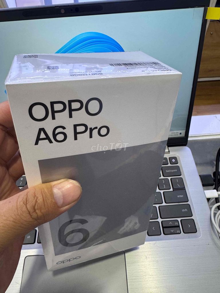 Oppo A6 Pro 8GB/128GB Titanium. Mua bán Điện thoại tại Quận 6 Tp Hồ Chí Minh được đăng bởi QUỐC THIÊN BÁN GÓP 0 ĐỒNG  hình 1