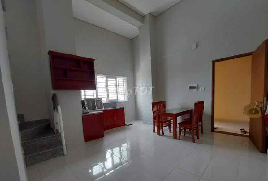 Cần cho thuê 01 căn hộ chung cư