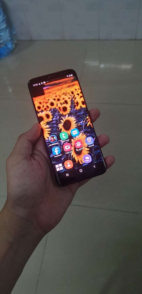 Samsung S8 màn zin, nhỏ tiện ram 4gb . Mua bán Điện thoại tại Quận Tân Bình Tp Hồ Chí Minh được đăng bởi Trần Gia Bảo hình 1