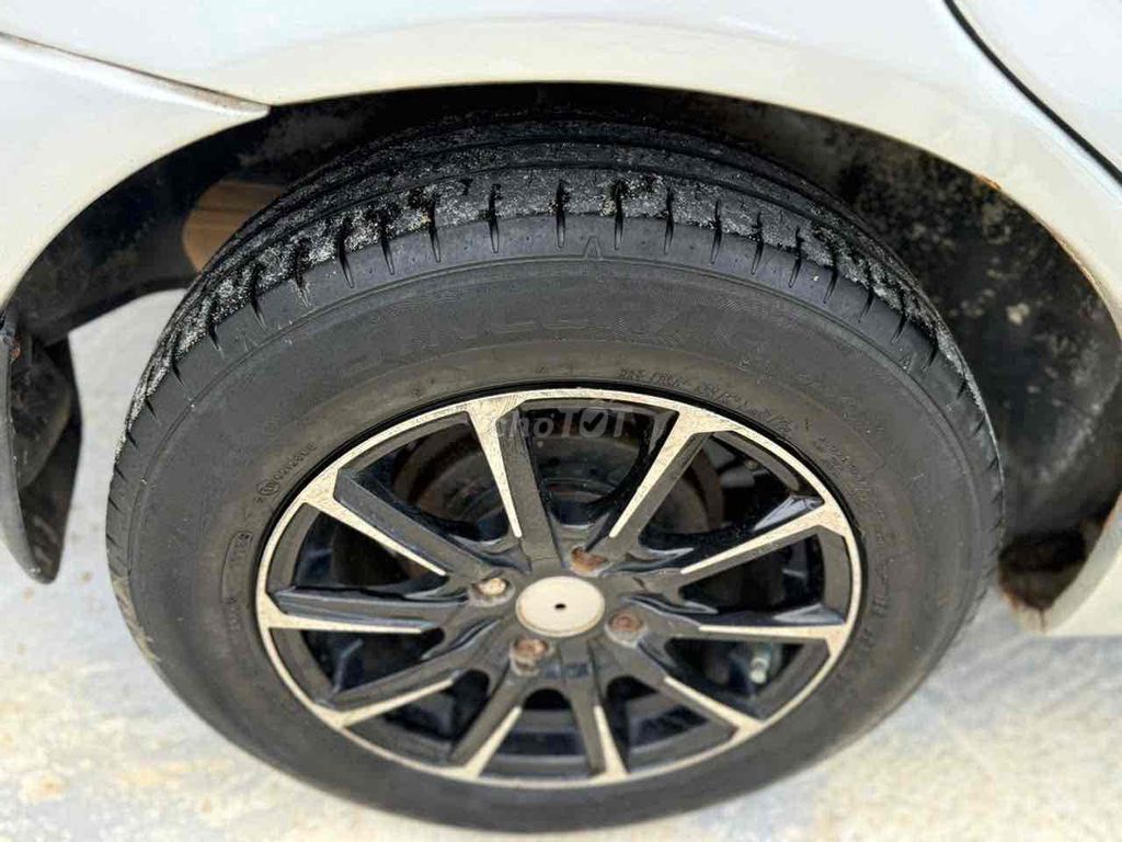 Mazda 323 2001 - 25000 km. Mua bán Ô tô tại Thành phố Đông Hà Quảng Trị được đăng bởi Đinh phi hình 9