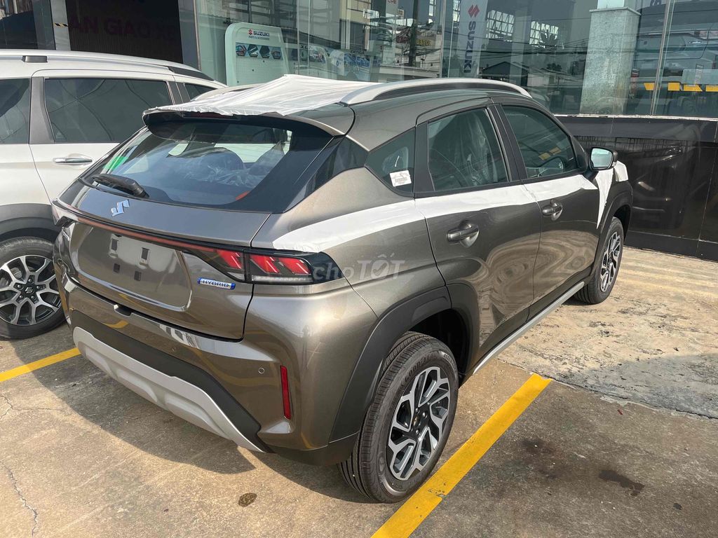 Suzuki fronx 2025 đủ màu giao ngay ưu đãi chốt sớm. Mua bán Ô tô tại Quận Gò Vấp Tp Hồ Chí Minh được đăng bởi SUZUKI VIỆT LONG  hình 20