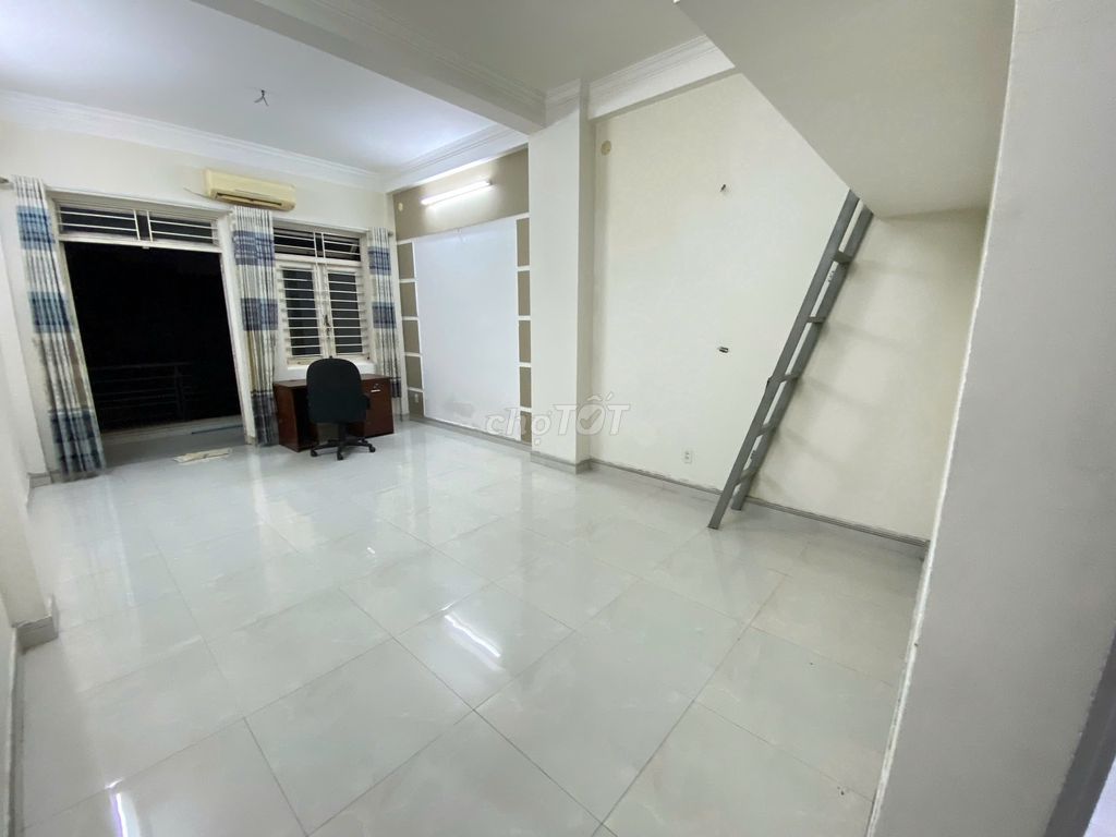 Phòng Trọ 55m2 BAN CÔNG GÁC XÉP gần Cộng Hòa, P Tân Bình - ảnh 3