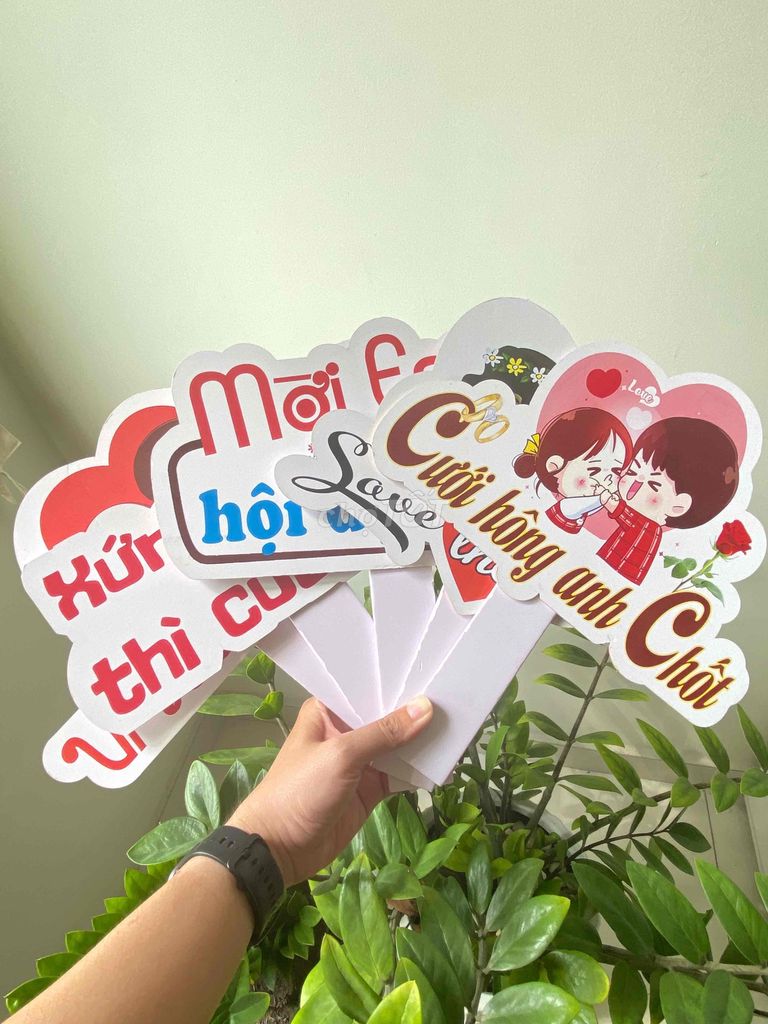 pass váy cưới cô dâu mới keng