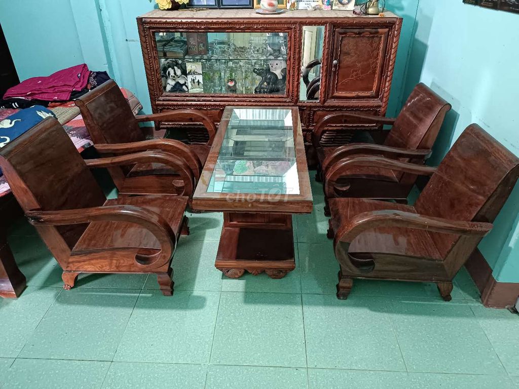 Bộ bàn ghế gỗ gõ nâu đã sử dụng. Mua bán Bàn ghế tại Thành phố Cam Ranh Khánh Hòa được đăng bởi Tan Vo hình 1