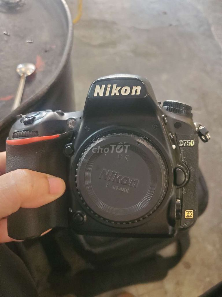 Máy ảnh Nikon D750 Đen. Mua bán Máy ảnh, Máy quay tại Thành phố Huế Thừa Thiên Huế được đăng bởi huynh cong hình 1