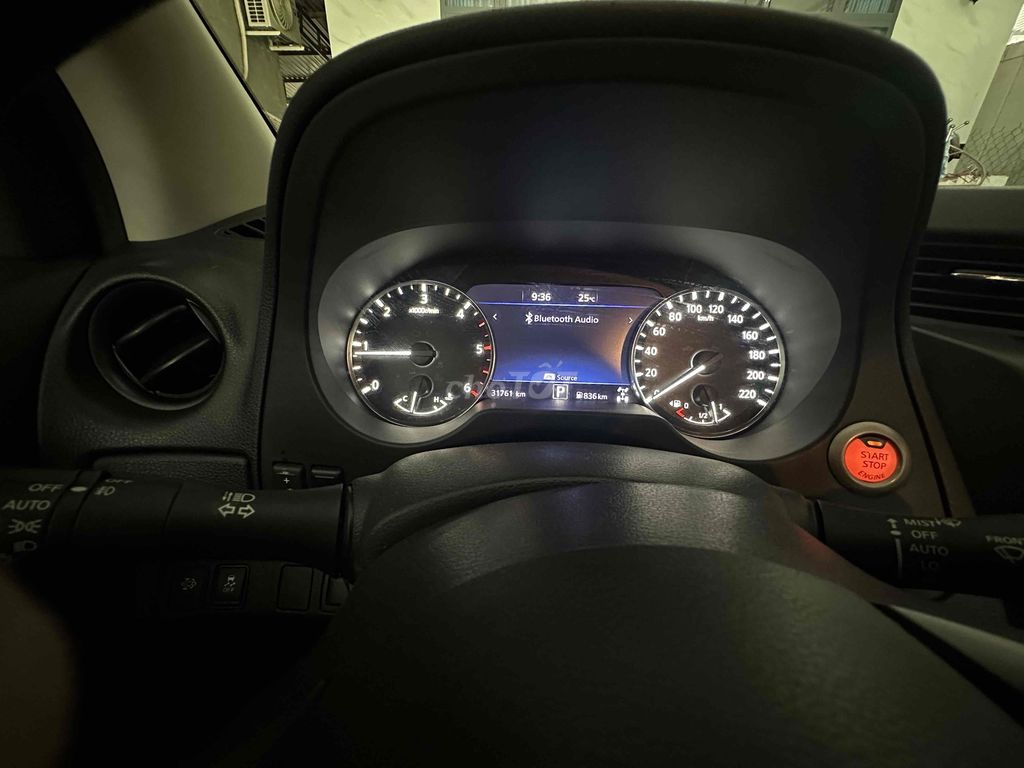 Nissan Navara 2022 PRO4X - 32000 km. Mua bán Ô tô tại Thành phố Nha Trang Khánh Hòa được đăng bởi trung le hình 12