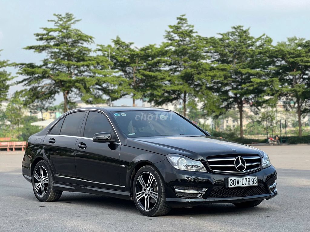 Mercedes Benz C -200 CGI Blue Effiencieny đặc biệt. Mua bán Ô tô tại Quận Thanh Xuân Hà Nội được đăng bởi Vạn Phát  Auto hình 1
