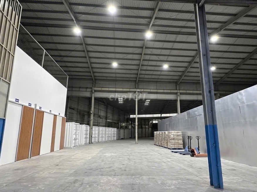 Cho thuê kho Nguyễn Hữu Thọ, 750m² – container ra vào thuận tiện 