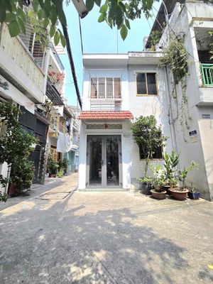 Townhouse 40 m² · 2 bed · Đường Huỳnh Văn Bánh