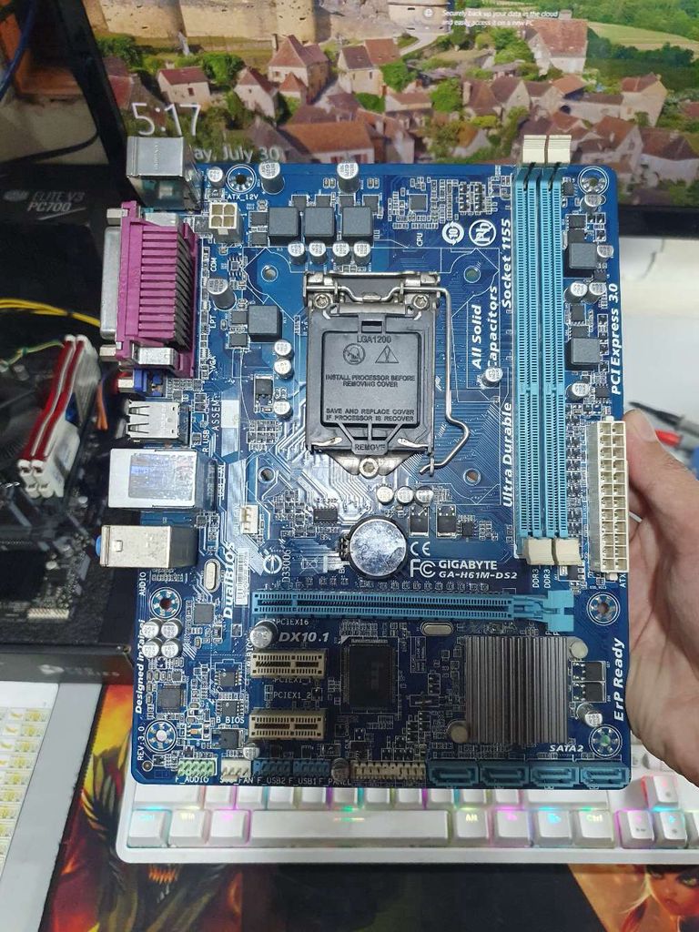 Main Gigabyte H61M DS2.