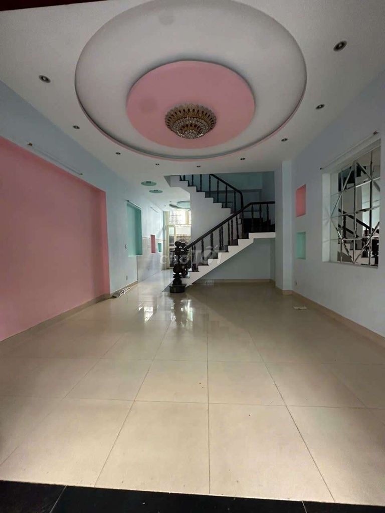 Аренда · 4 комн. · 75 м² · Thành phố Thủ Đức, ул. Đường Nguyễn Thị Định