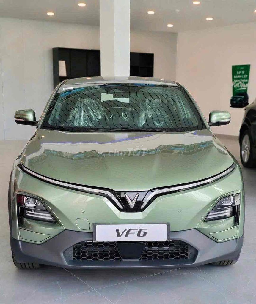 VinFast VF6eco màu Xanh Lá Nhạt. Mua bán Ô tô tại Huyện Bình Chánh Tp Hồ Chí Minh được đăng bởi Phát Nguyễn VinFast hình 1