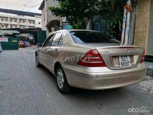 Mercedes Benz C Class 2002 C180  - 160000 km