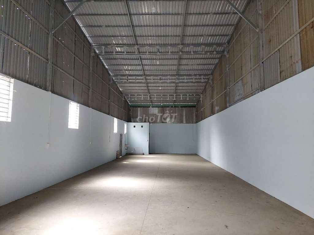 CHO THUÊ NHÀ XƯỞNG 300M2