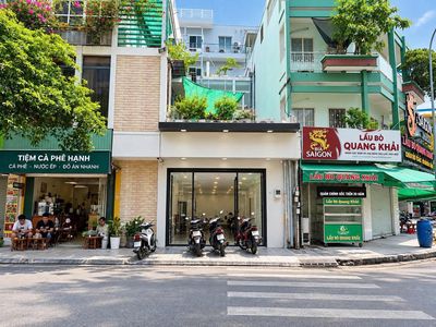 Rent · 1 bd · 108 м² · Quận 1, ул. Đường Hồ Hảo Hớn