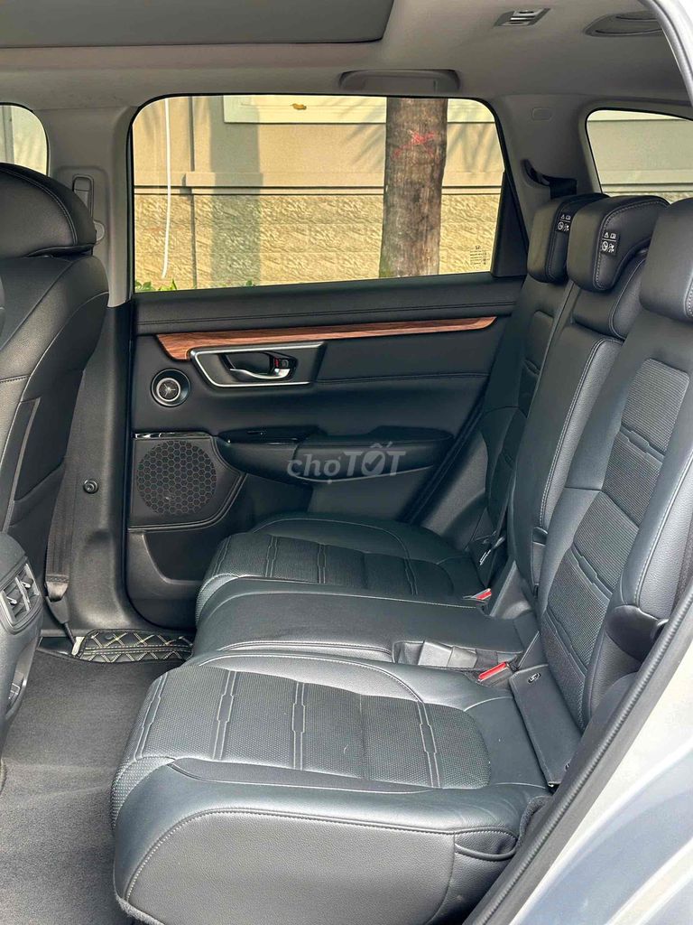 CRV 2021 bản L Sensing lướt 4 vạn siêu đẹp. Mua bán Ô tô tại Thành phố Dĩ An Bình Dương được đăng bởi Dương hình 17