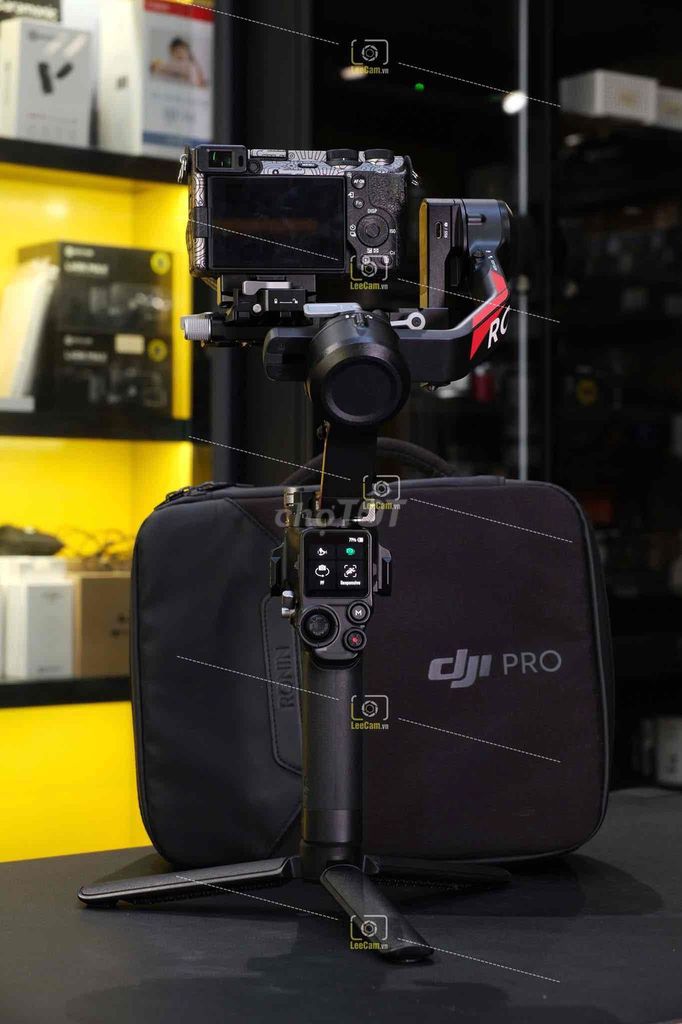 Gimbal DJI RS4 Combo | QSD. Mua bán Máy ảnh, Máy quay tại Quận Ninh Kiều Cần Thơ được đăng bởi LeeCam hình 1