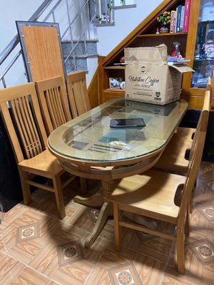 Bộ bàn ghế gỗ xoan đào, bền chắc, còn mới nguyên. Mua bán Bàn ghế tại Quận Cẩm Lệ Đà Nẵng được đăng bởi Nguyễn Xuân Thắng